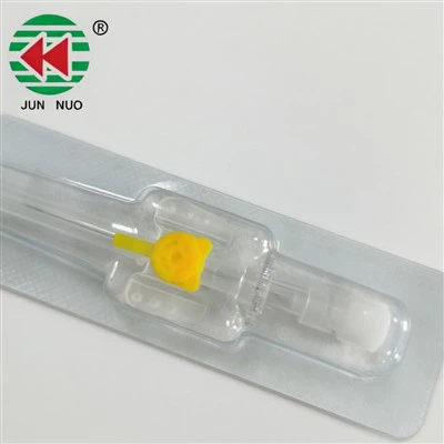 Ris tshem IV Cannula nrog ob tis