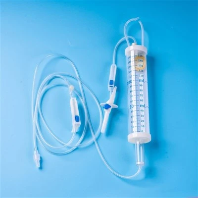 Kev Kho Mob Infusion Teeb Nrog Burette